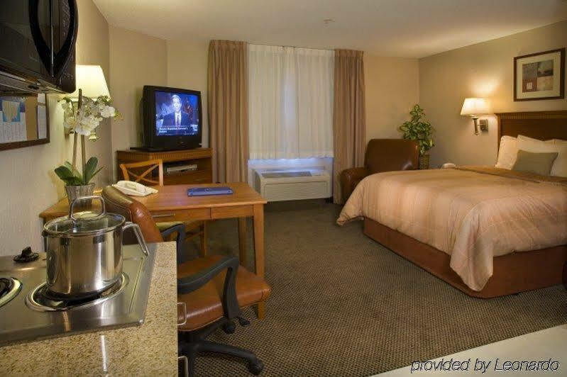 Extended Stay America Suites - San Antonio - North Camera foto